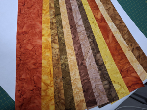 Batikstreifen ca. 6,35 - 6,5 cm breit, ca 110 cm lang -27 Stück
